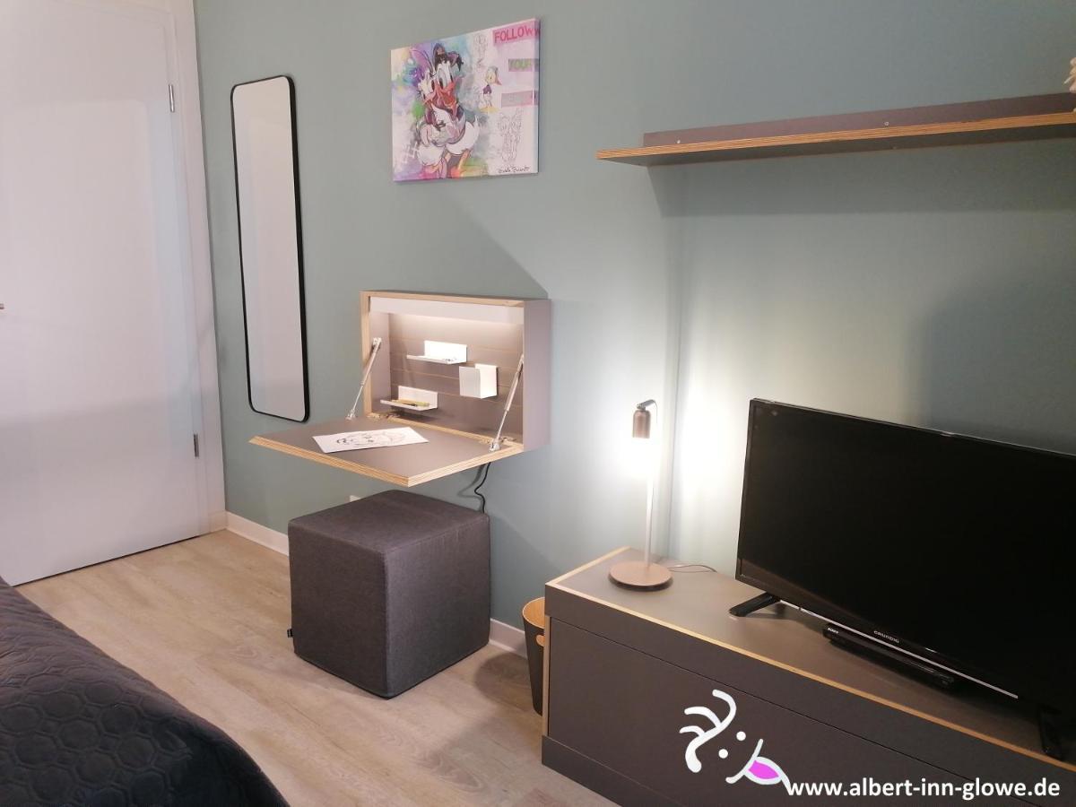 Albert-Inn-Glowe - Barrierefrei & 3 Schlafzimmer & Coworking & Strandkorb-Saisonal & Sauna Im Haus & Fahrraeder Bagian luar foto