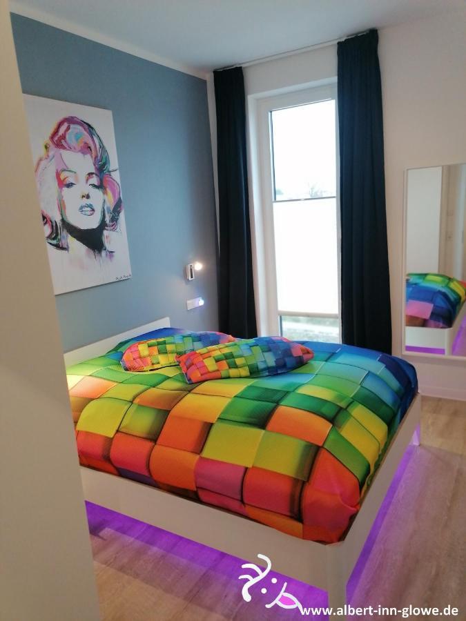 Albert-Inn-Glowe - Barrierefrei & 3 Schlafzimmer & Coworking & Strandkorb-Saisonal & Sauna Im Haus & Fahrraeder Bagian luar foto